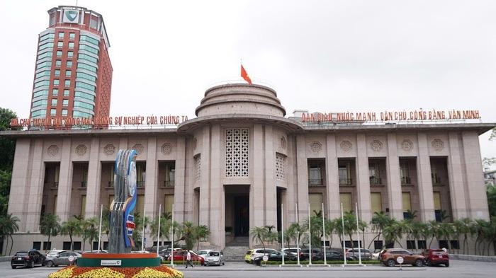Ngân hàng Nhà nước đề nghị miễn giảm phí dịch vụ