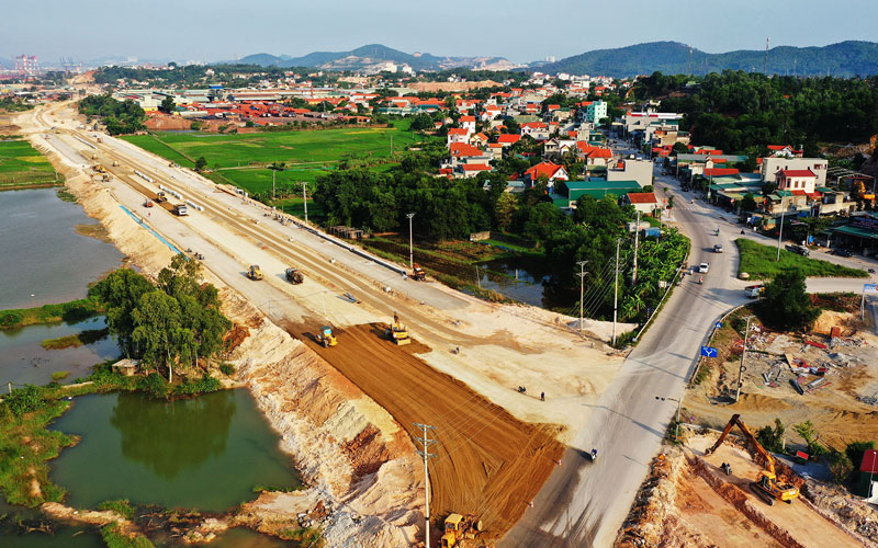 Báo cáo kế hoạch đầu tư cùng những khó khăn, thuận lợi